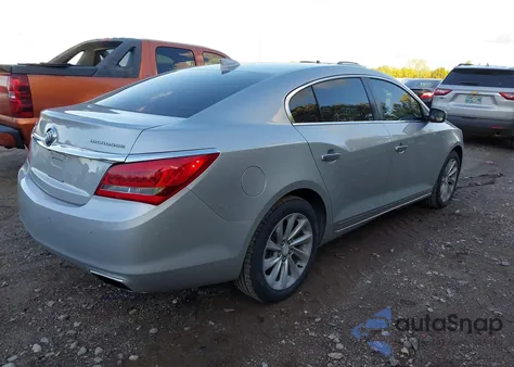 2016 Buick Lacrosse Leather z USA, uszkodzony, nr VIN 1G4GB5G36GF226097